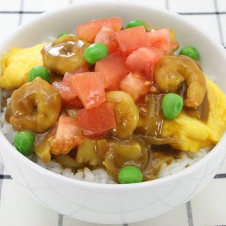 オムカレー丼