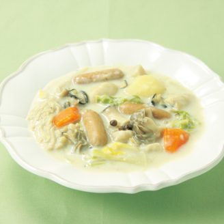 牡蠣と白菜のシチュー