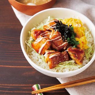 万能つゆで味が決まる照り焼き丼