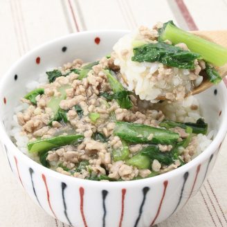 小松菜と豚ミンチのあんかけ丼