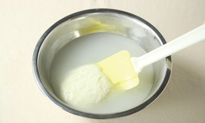 ノンホモ牛乳でつくる手づくりモッツァレラチーズ（手順画像）