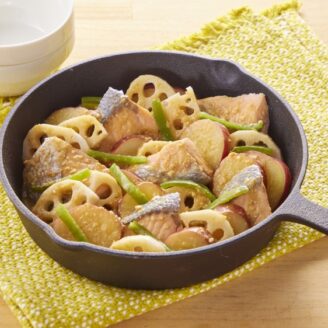 鮭とさつまいものちゃんちゃん焼き風