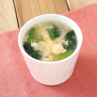 ほうれん草とふんわり卵のスープ